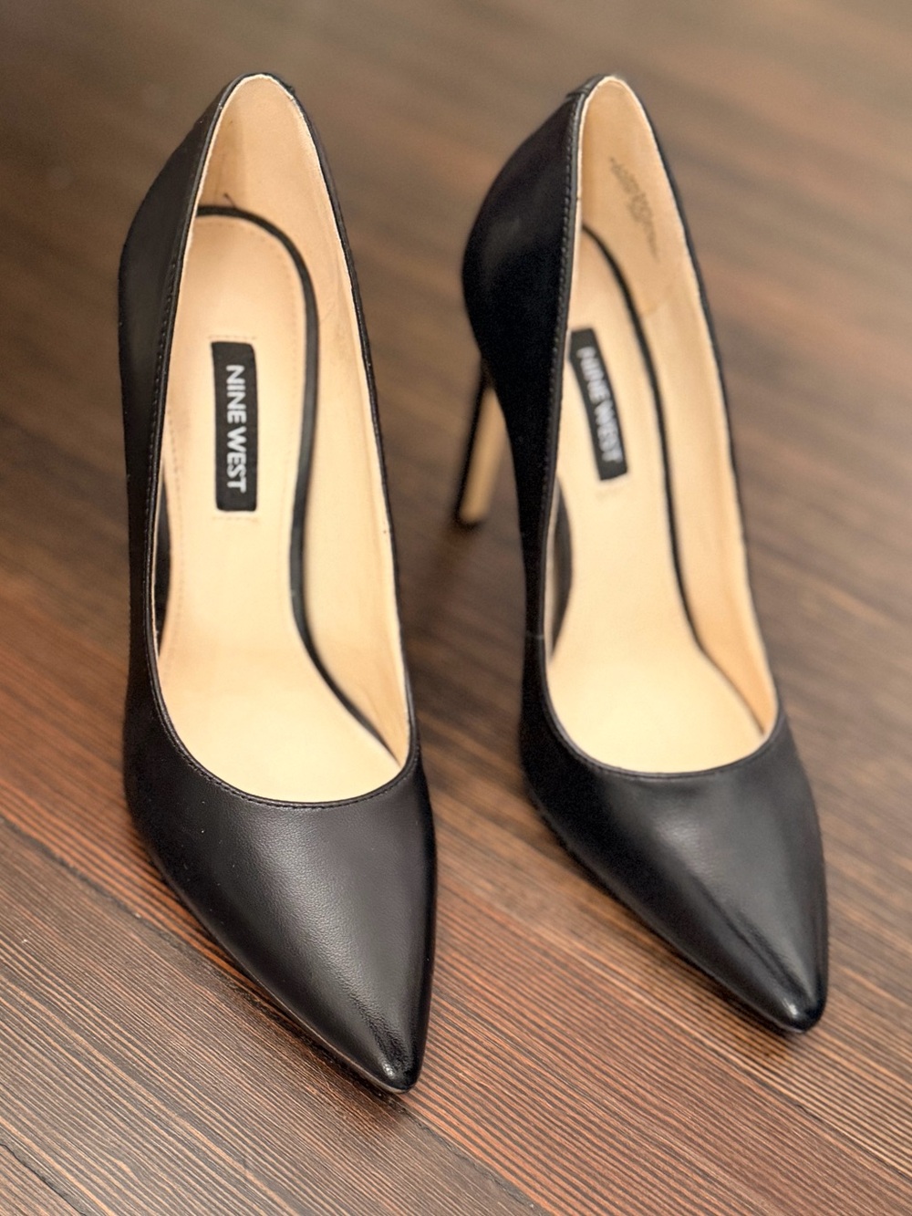 NWOT Nine West Women’s Tatiana Black Leather Pumps, Size: Women’s 5.5 M
